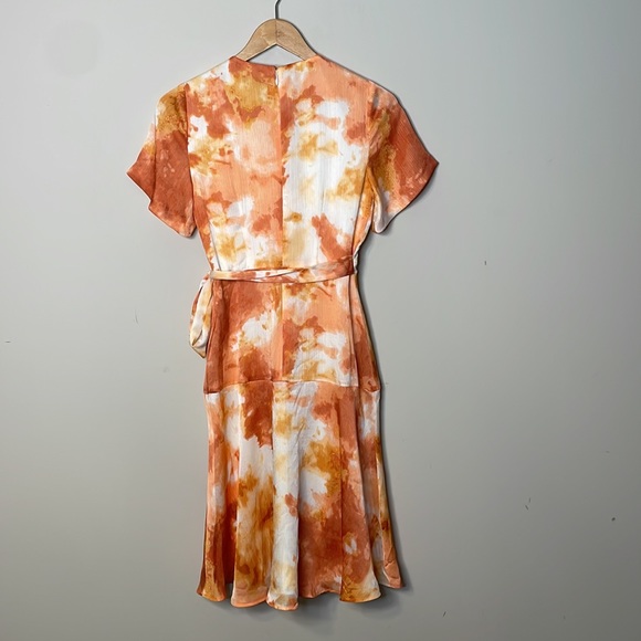 Ann Taylor Flutter Sleeve Tie Waist Watercolor Wrap Dress 2P - Picture 7 of 8